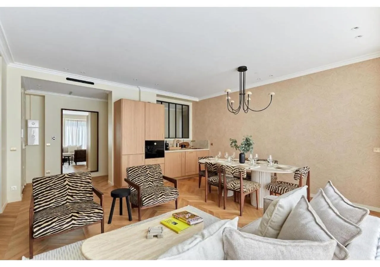 Incredible Ac 3 Bedrooms Center Of By Prestige Appartement *